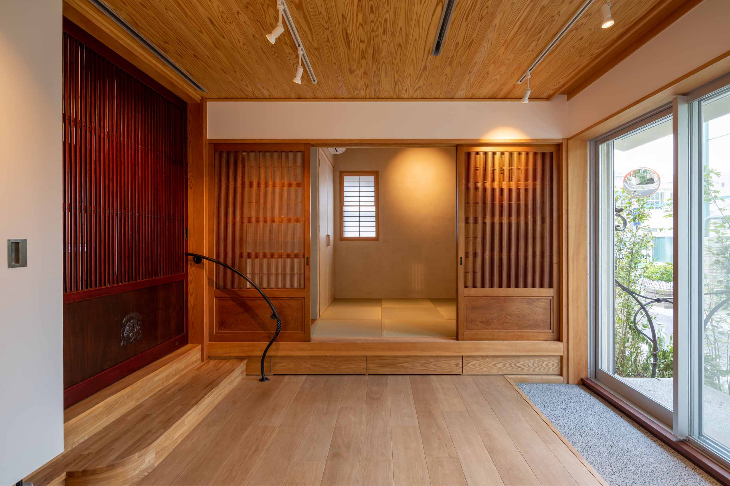 古材の建具を建て込んだ住まいの実例　　＠栗原