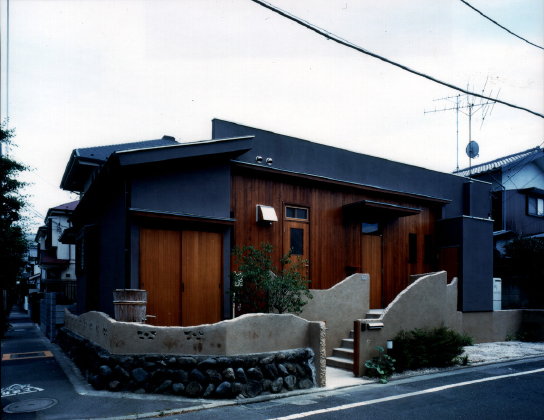 東京都府中市で中庭のある小さな平屋住宅 東京都府中市で中庭のある小さな平屋住宅